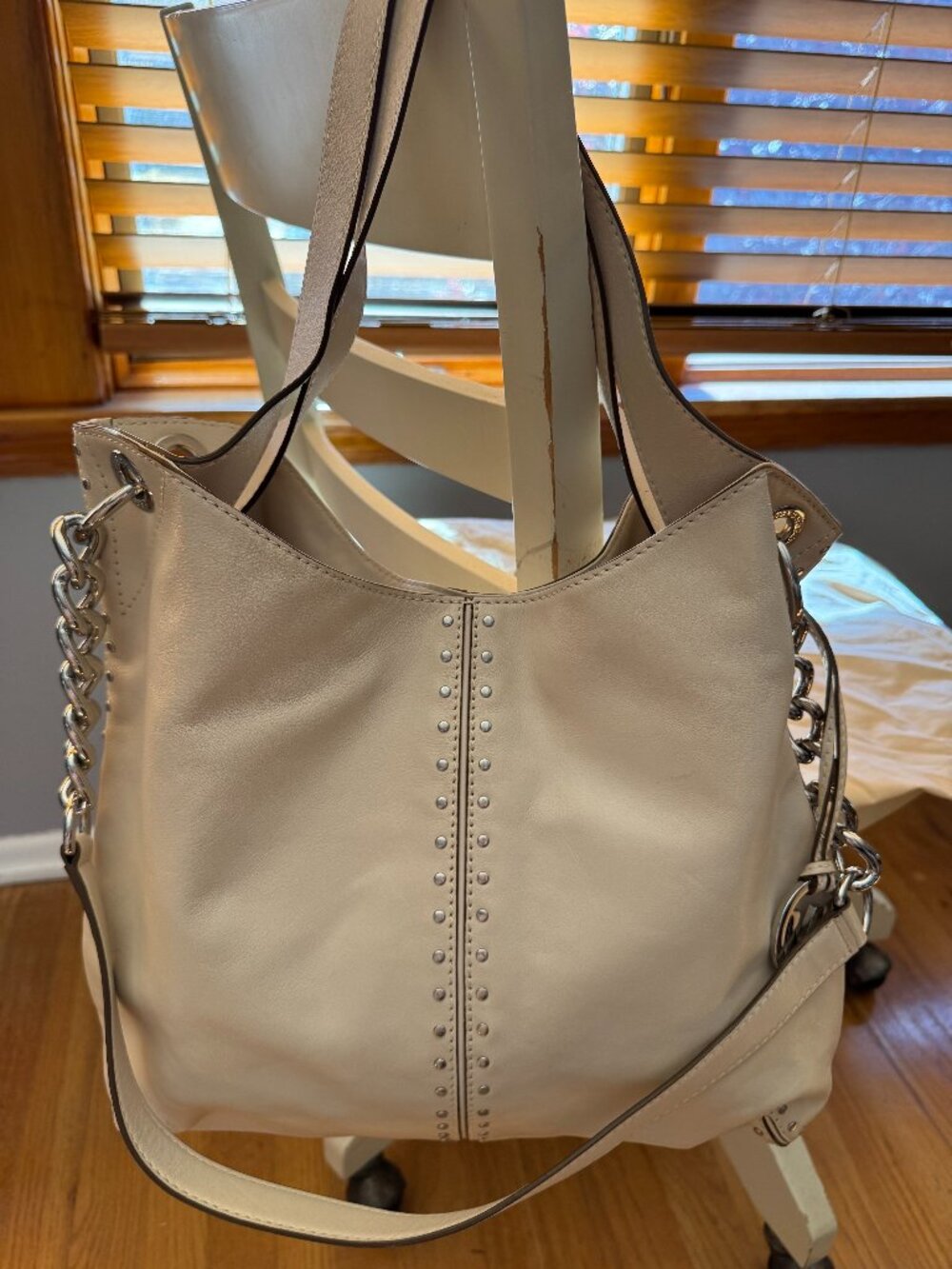 MK Magic White Studded Shoulder Bag – Impeccable condition!